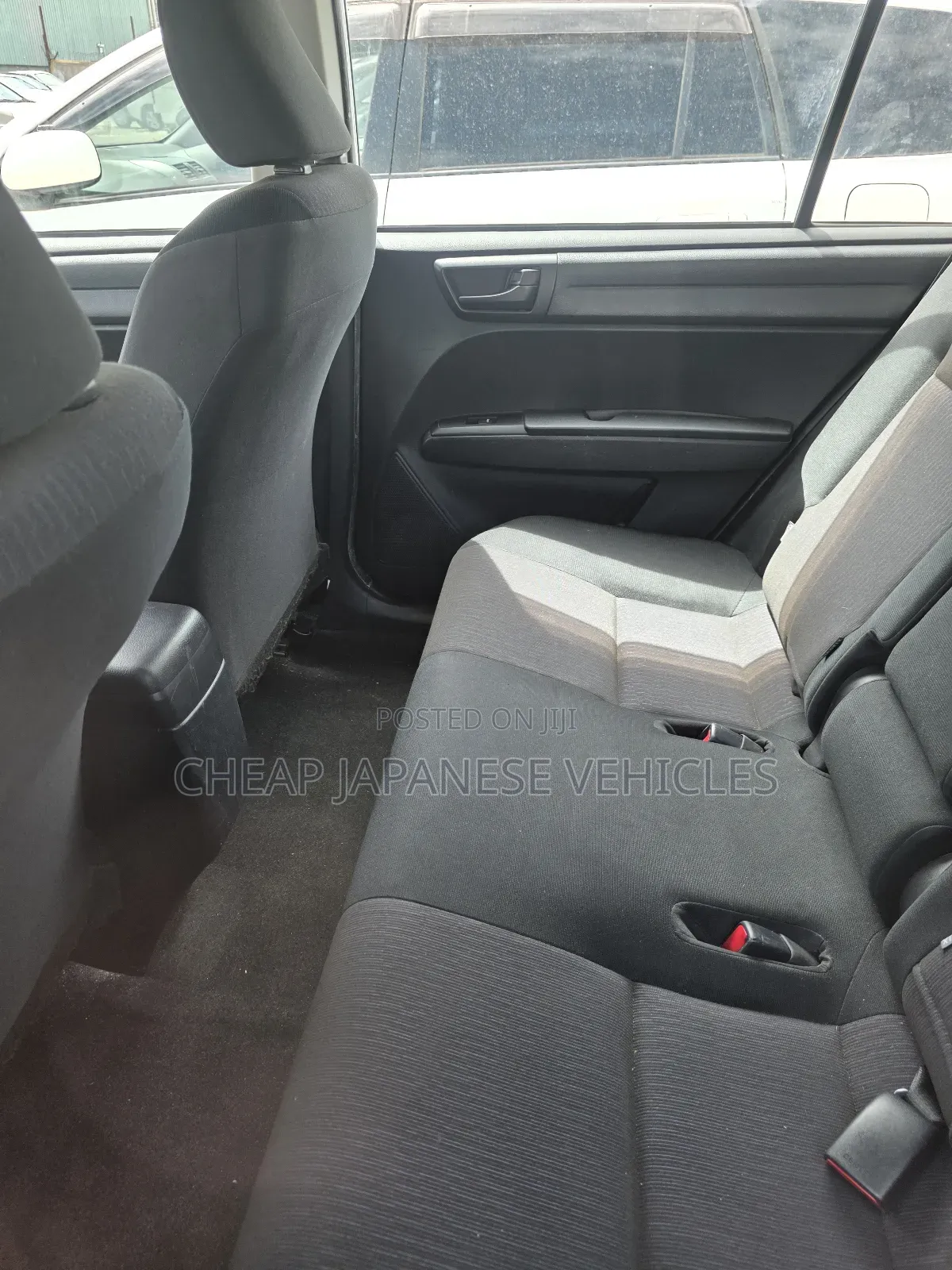 Toyota Corolla Fielder 1.5 Hybrid FWD 2016 Pearl