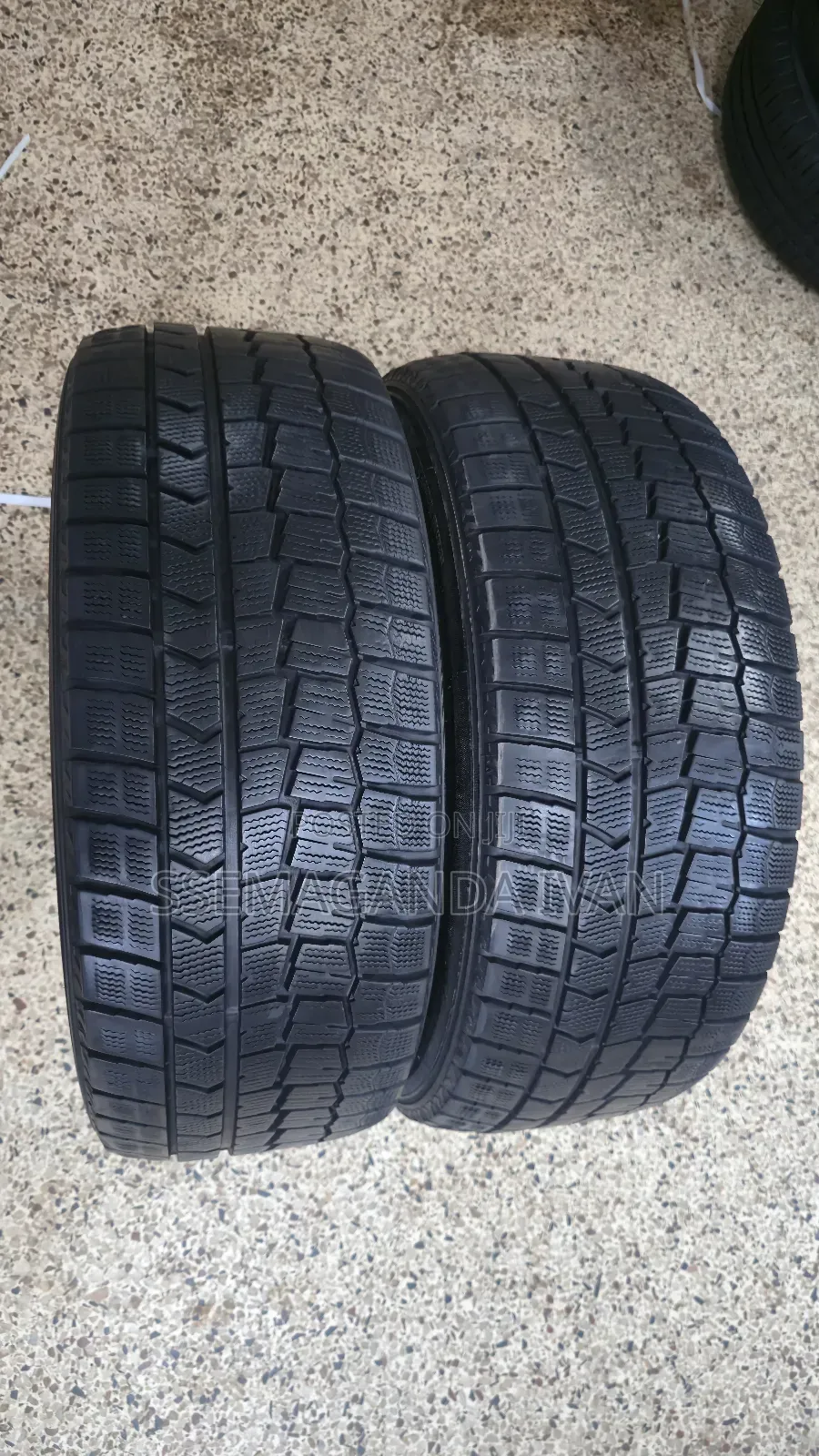 225/50r17 Studless Dunlop Used Tyres