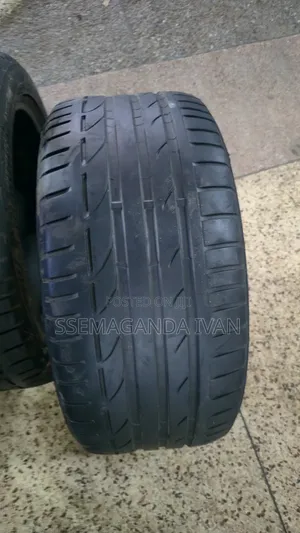 275/40r19 Authentic Bridgestone Foreign Used Tyres