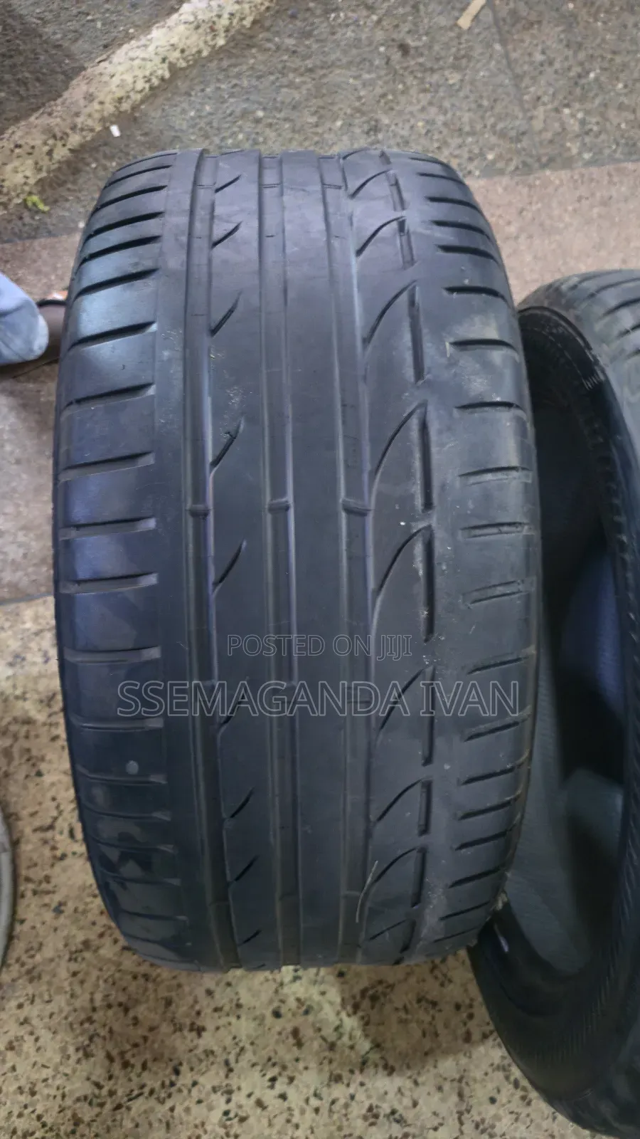 275/40r19 Authentic Bridgestone Foreign Used Tyres