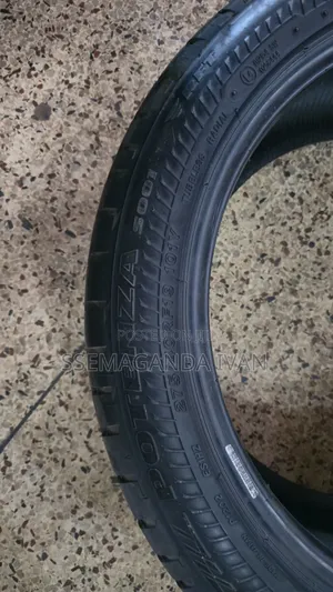 275/40r19 Authentic Bridgestone Foreign Used Tyres
