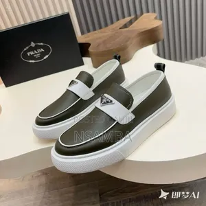Classy Unisex Trending Shoes