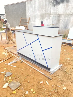 Simple Counter 150 by 120 by 40