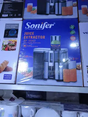 Sonifer Juice Extractor With 85mm Feeding Tuble
