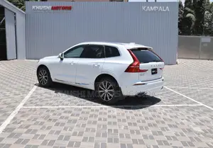 Volvo XC60 2018 White