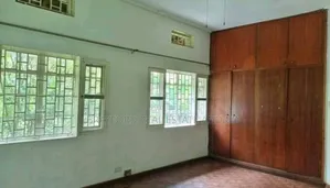 Furnished 4bdrm Bungalow in Brayford Estate, Central Division for sale