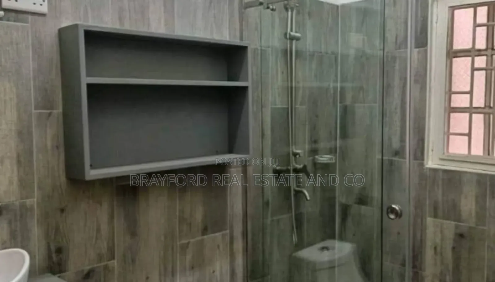 Furnished 4bdrm Bungalow in Brayford Estate, Central Division for sale