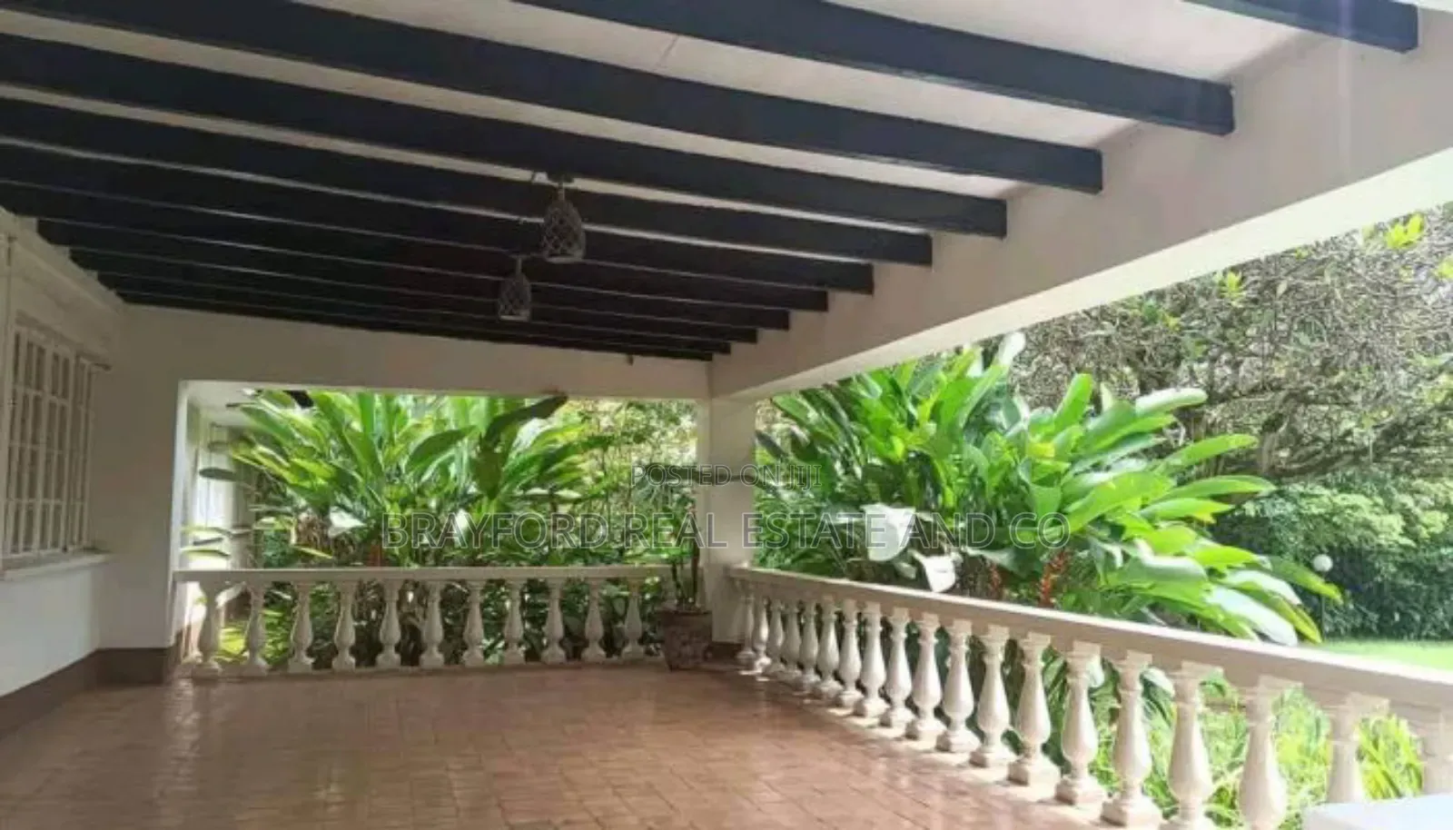 Furnished 4bdrm Bungalow in Brayford Estate, Central Division for sale