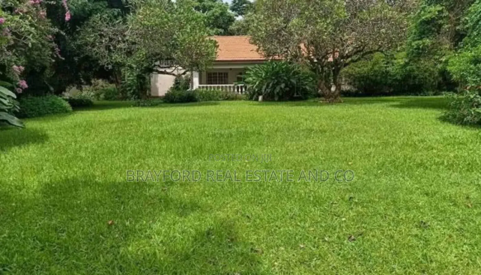 Furnished 4bdrm Bungalow in Brayford Estate, Central Division for sale