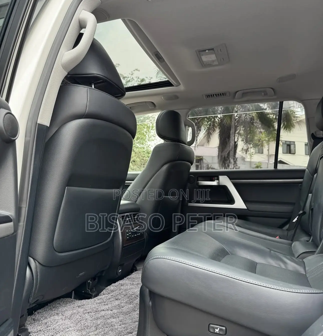 Toyota Land Cruiser 4.6 V8 ZX 2018 White