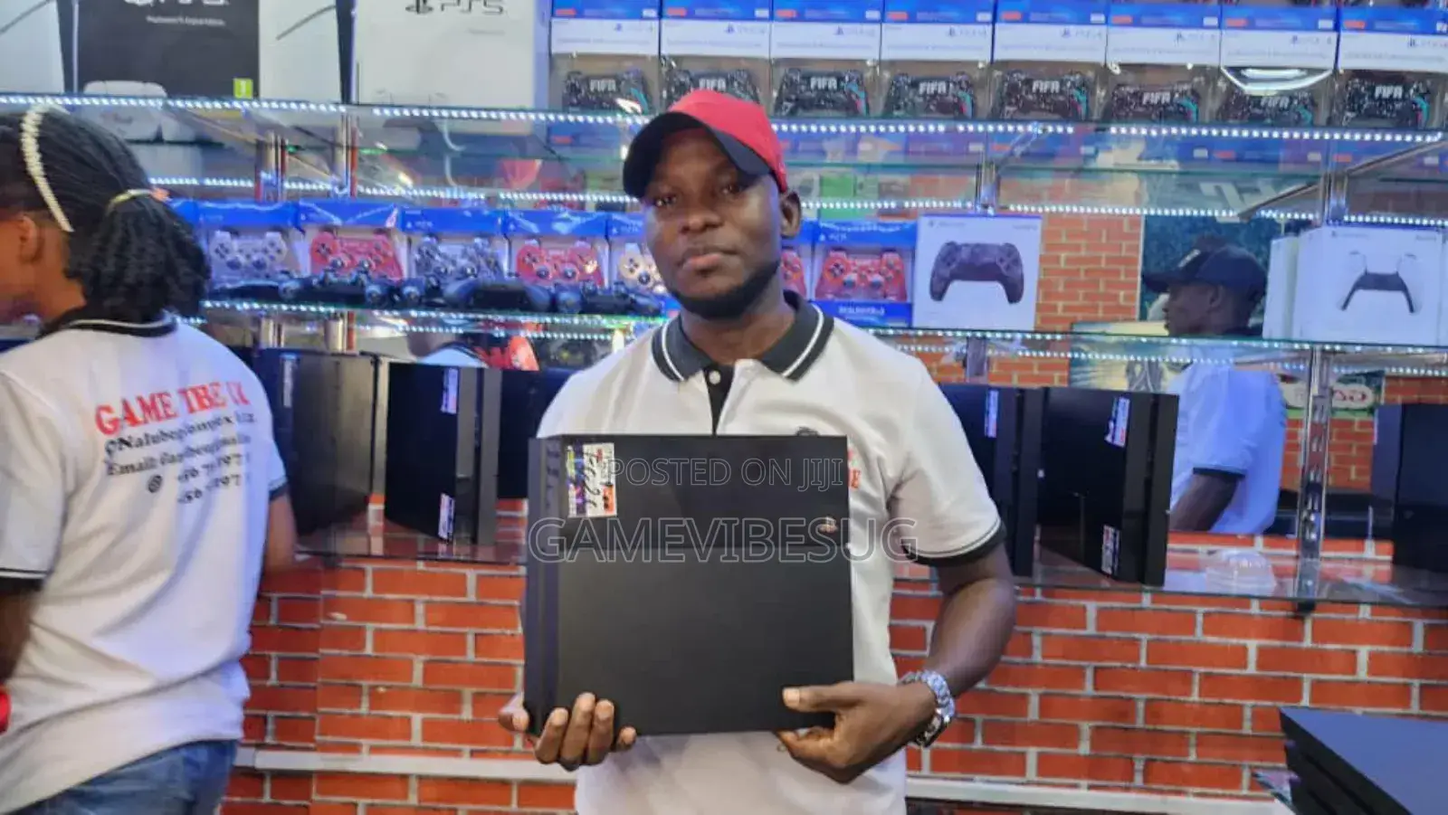 Playstation 4 From Uk in Good Condition and 10 Games Installed