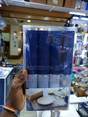 4pcs Table Placemats.