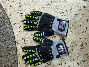 Don Vicky Anti-impact Safety Gloves.