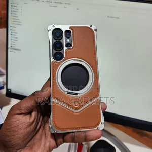 S25 Ultra Leather Metal Bumper Case With Magsafe Stand