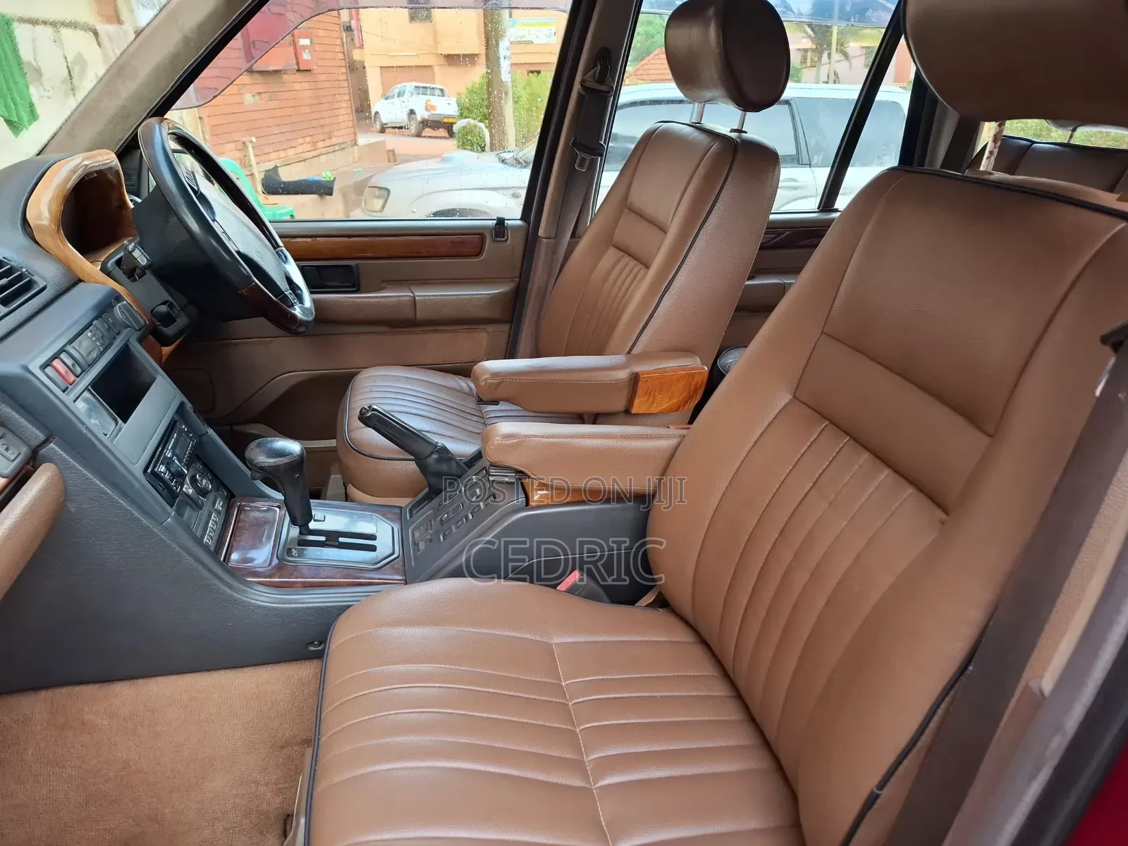 Land Rover Range Rover 2000 Maroon