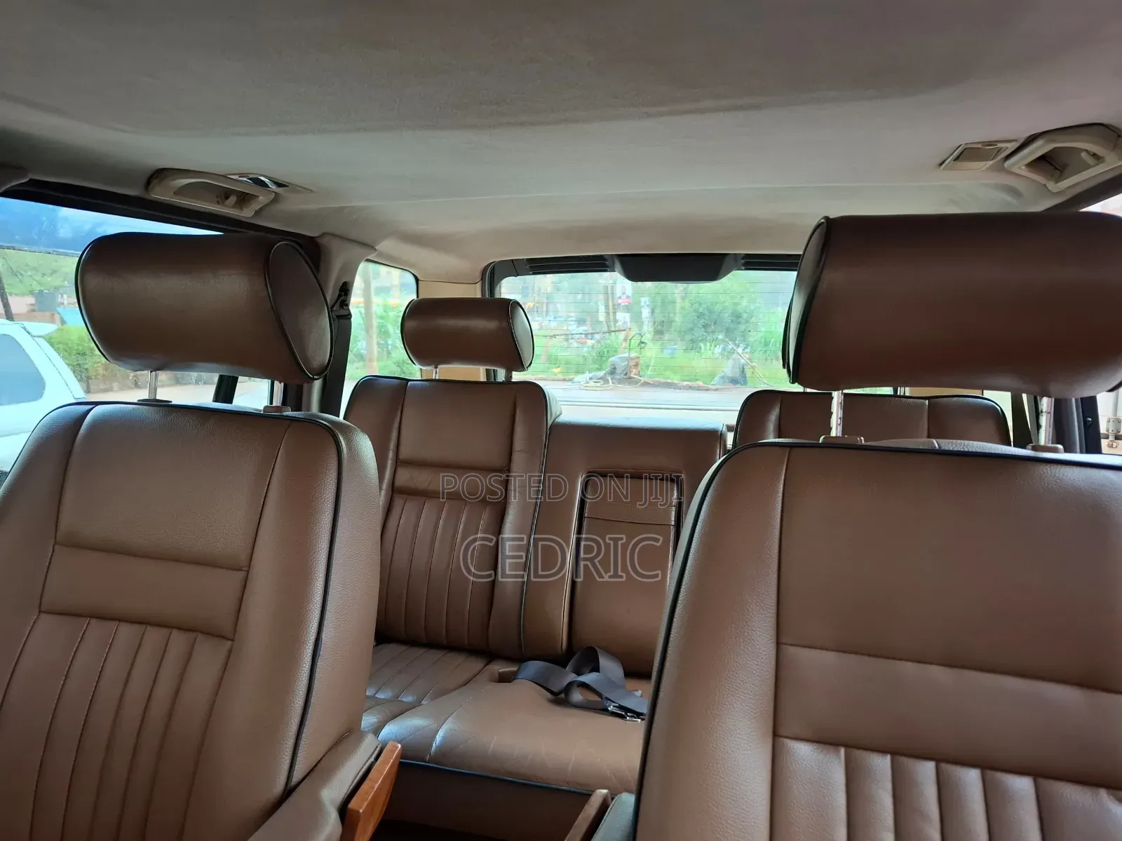 Land Rover Range Rover 2000 Maroon