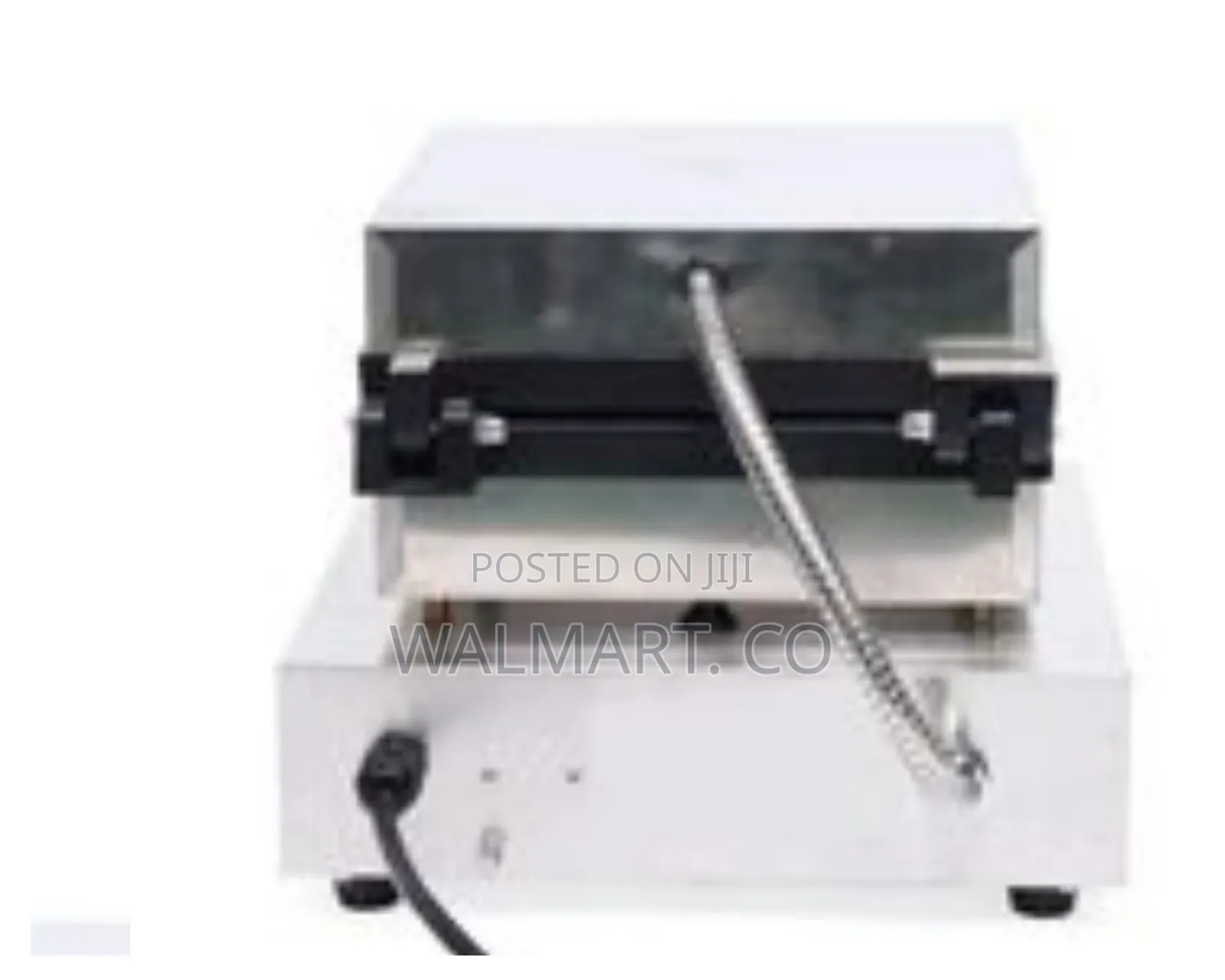 Commercial 2 PCS Non Stick Square Shaped 1500w Electric Waffle Maker