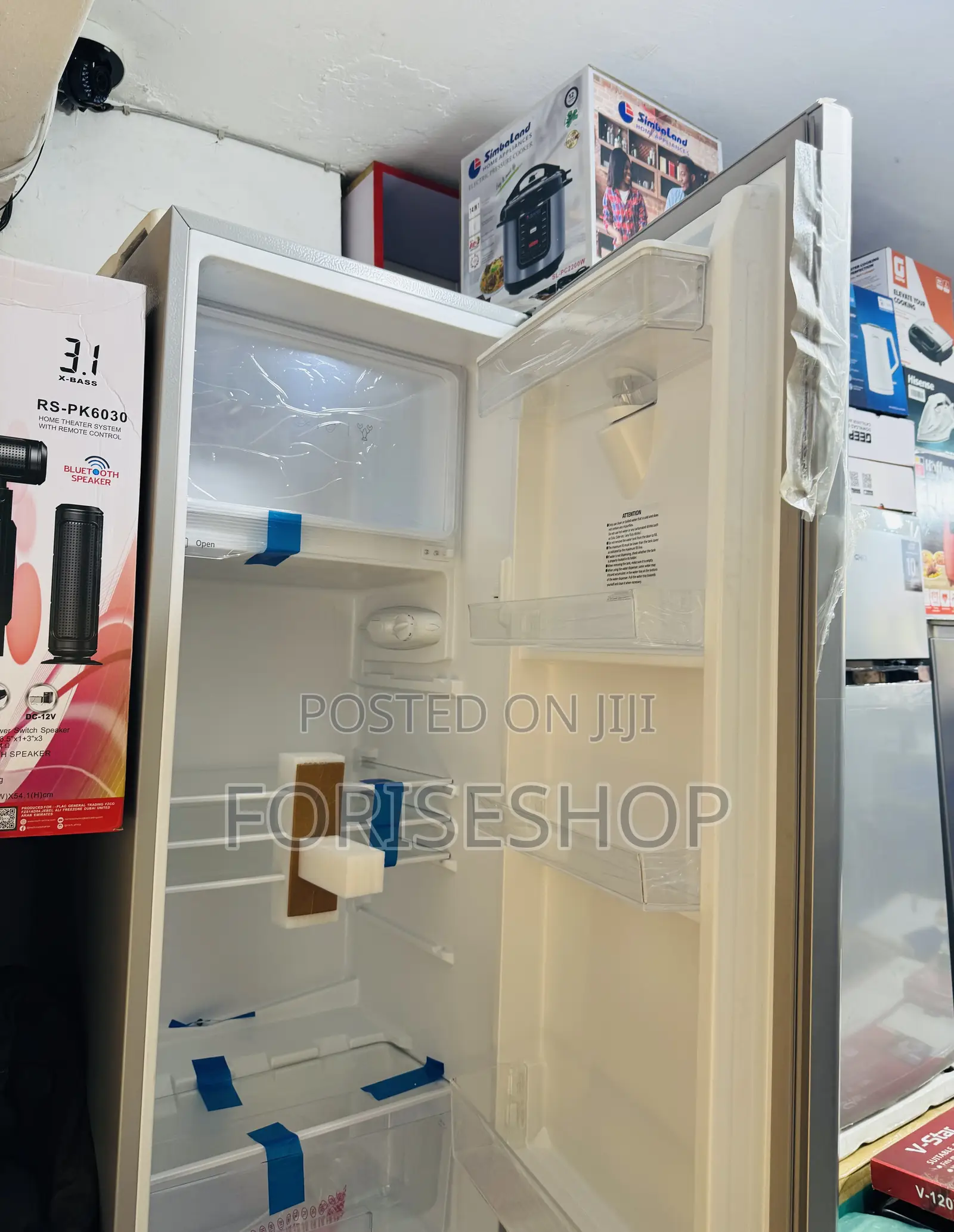 Chiq 230 Litres Fridge With Dispenser