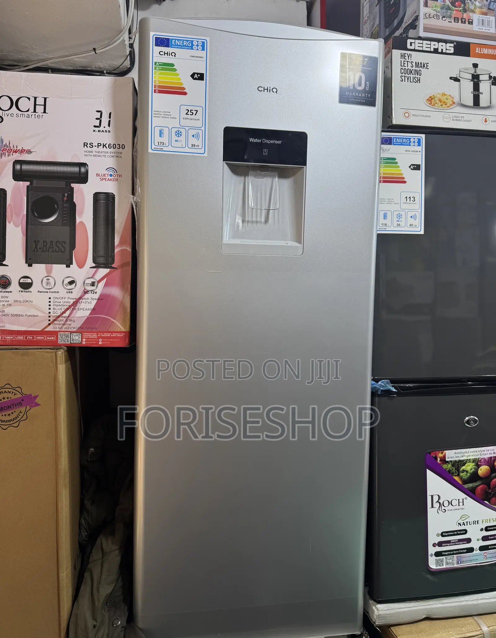 Chiq 230 Litres Fridge With Dispenser