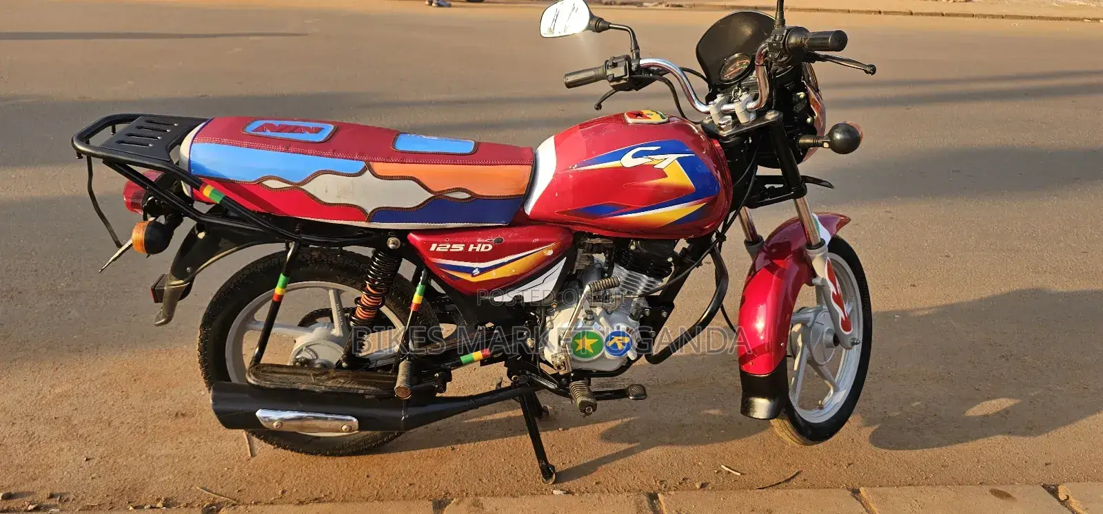 Bajaj CT 125X 2024 Red