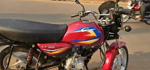 Bajaj CT 125X 2024 Red