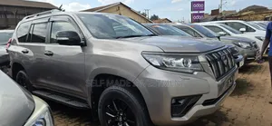 Toyota Land Cruiser Prado 2020 Gray