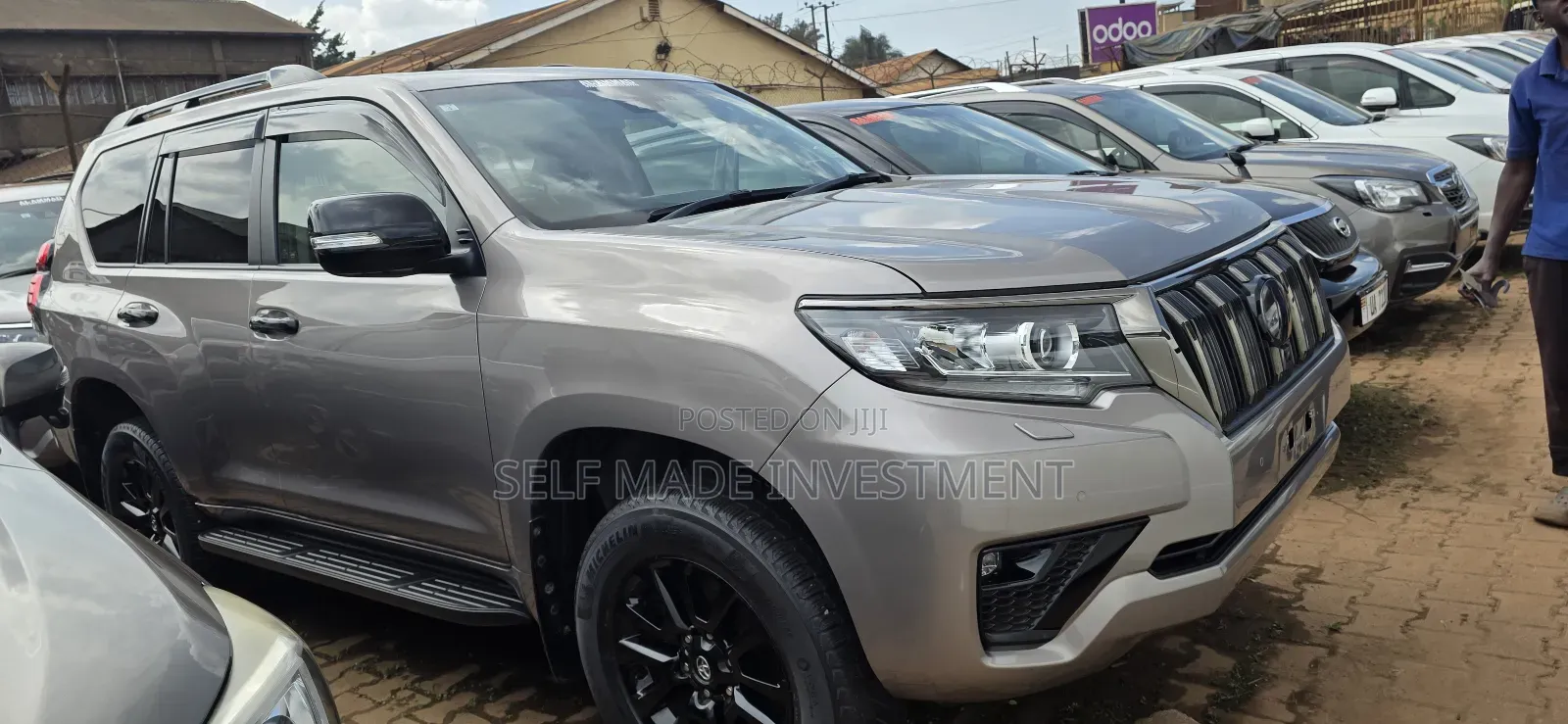 Toyota Land Cruiser Prado 2020 Gray