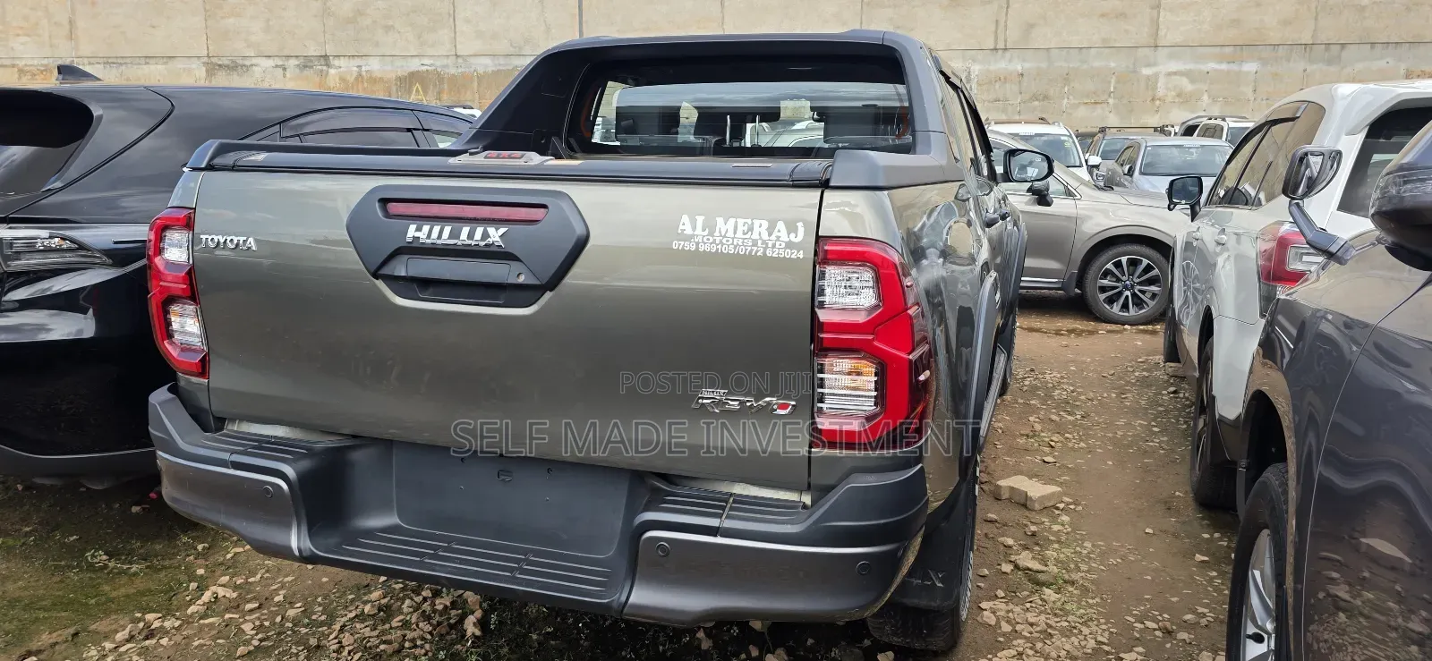 Toyota Hilux 2025 Green