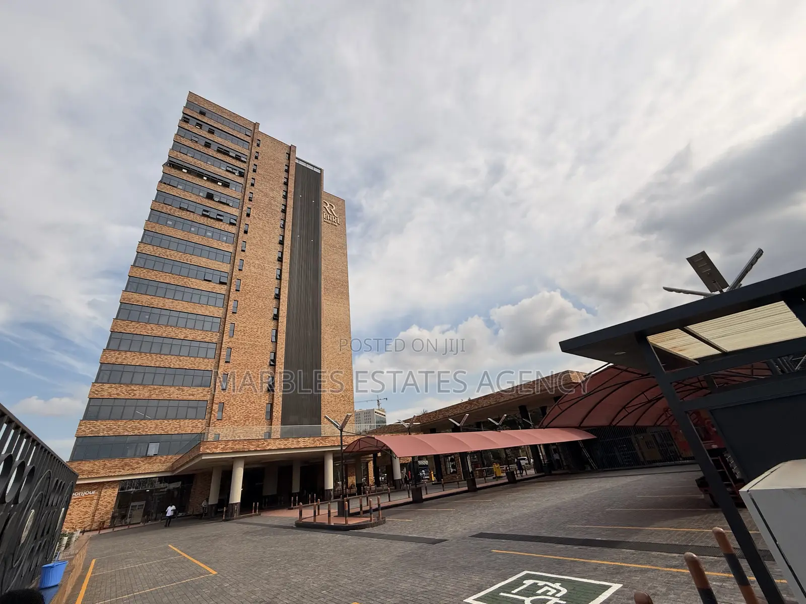 1000sqms Available for Rent in Nakasero