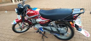 TVS HLX 125 2023 Red