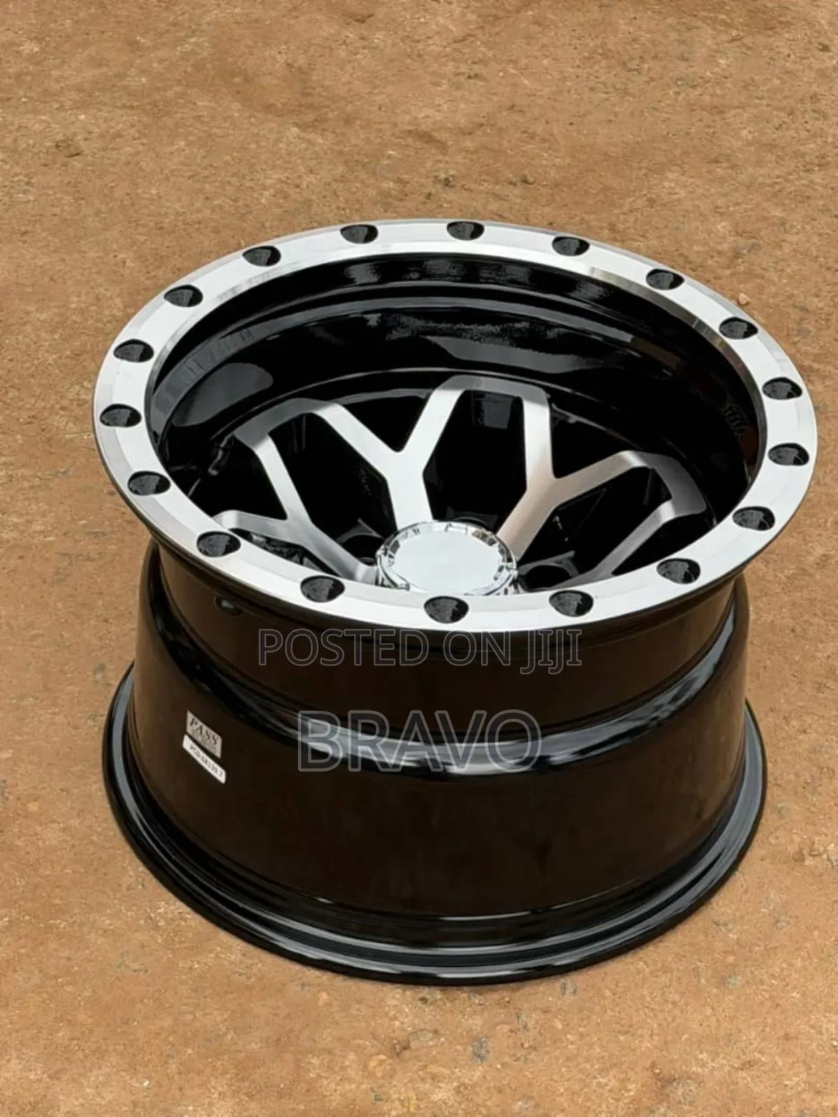 Offset Deep Dish Size 16 .