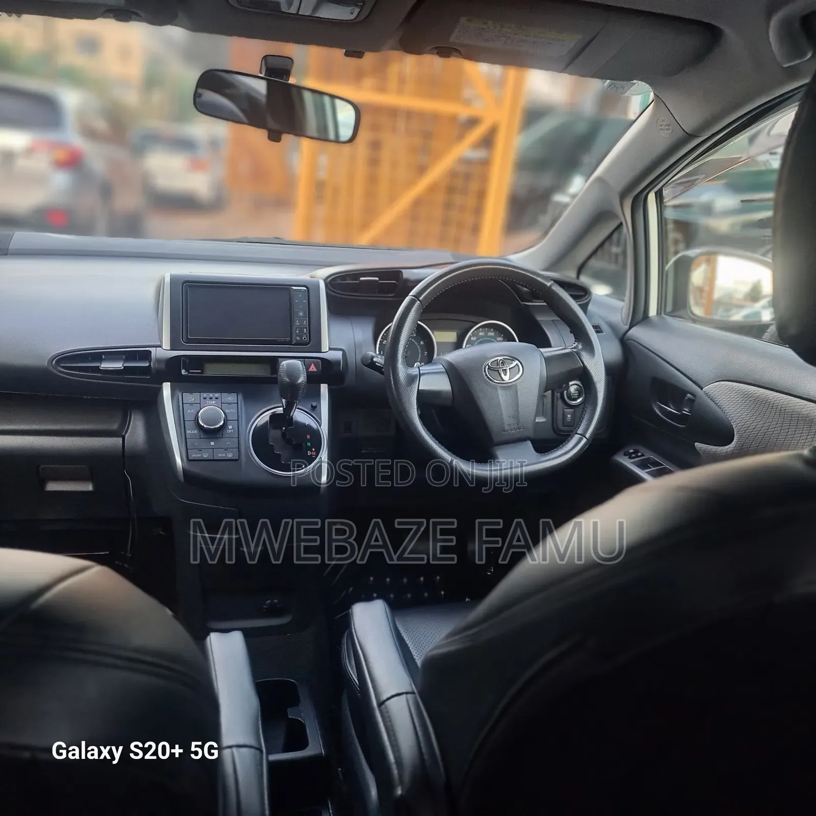 Toyota Wish 2010