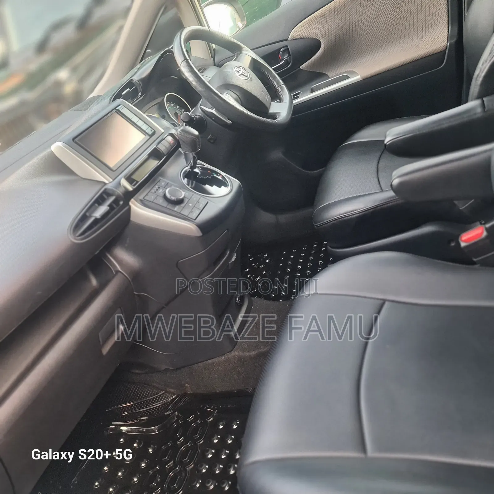 Toyota Wish 2010