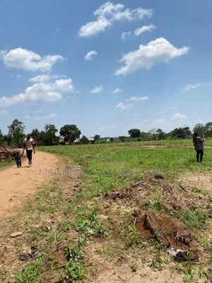 Namayumba Town Estate Plots 50x100fts