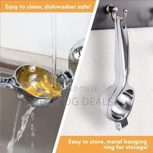 Stronh Durable Stainless Steel Lemon Squeezer- Silver