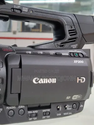 Canon Xf200