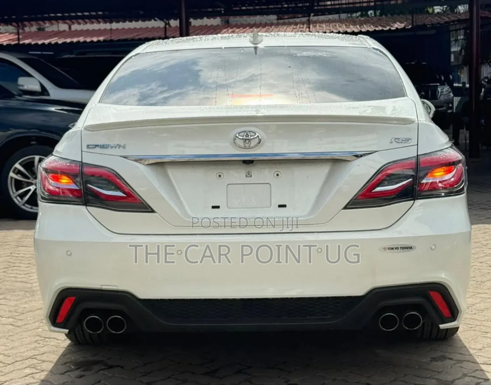 Toyota Crown 2019 White