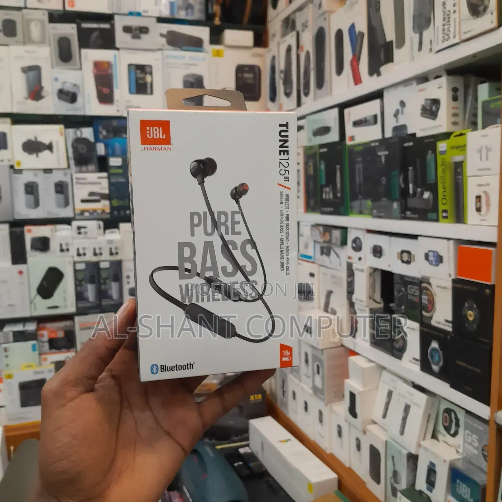 JBL Tune 125 Bt/JBL Neckband Earphones