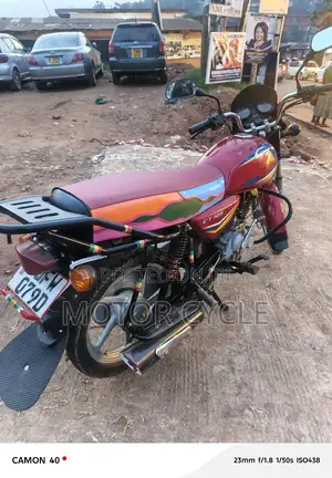 Bajaj CT 125X 2022 Red