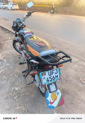 Bajaj Boxer 125 2021 Black