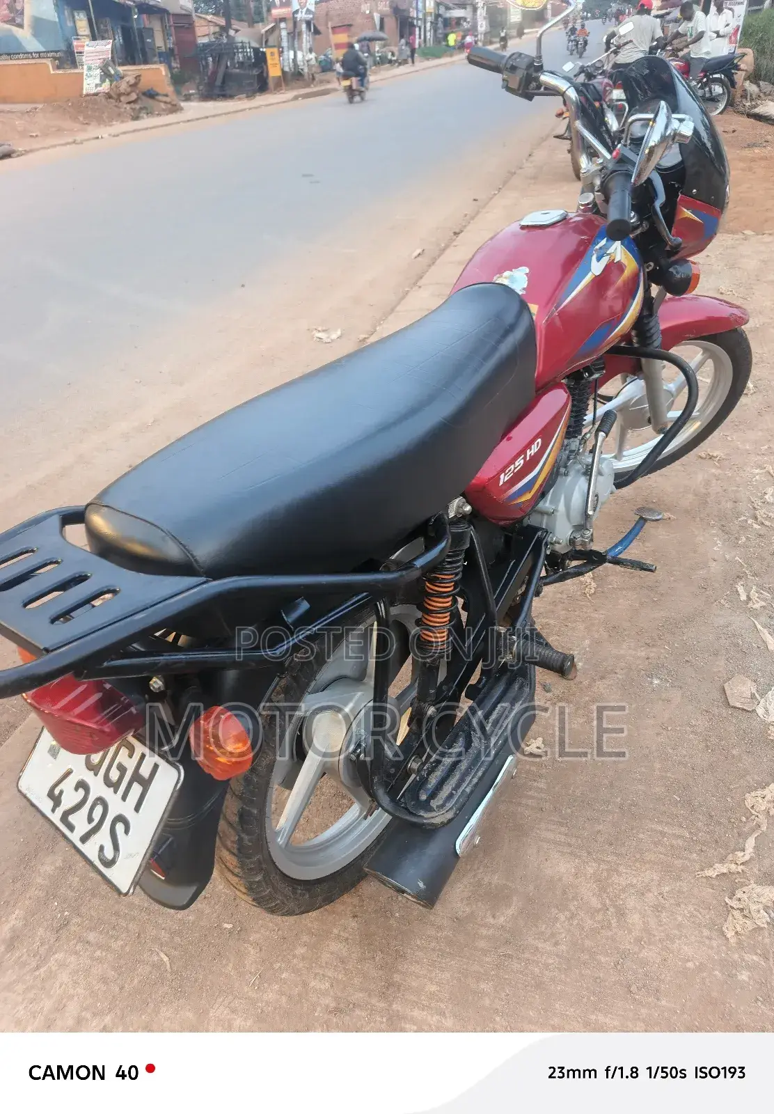 Bajaj Boxer 125 2024 Red