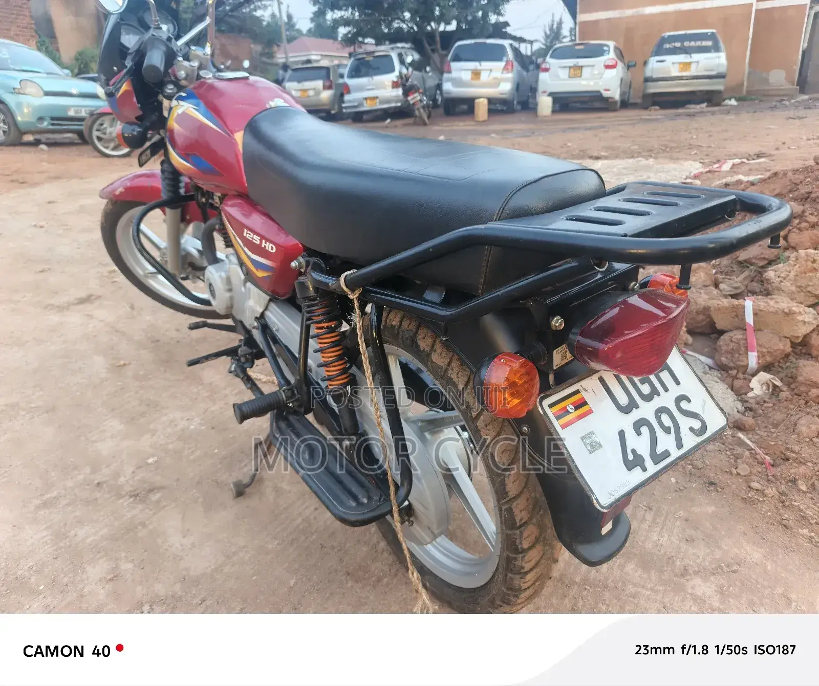 Bajaj Boxer 125 2024 Red