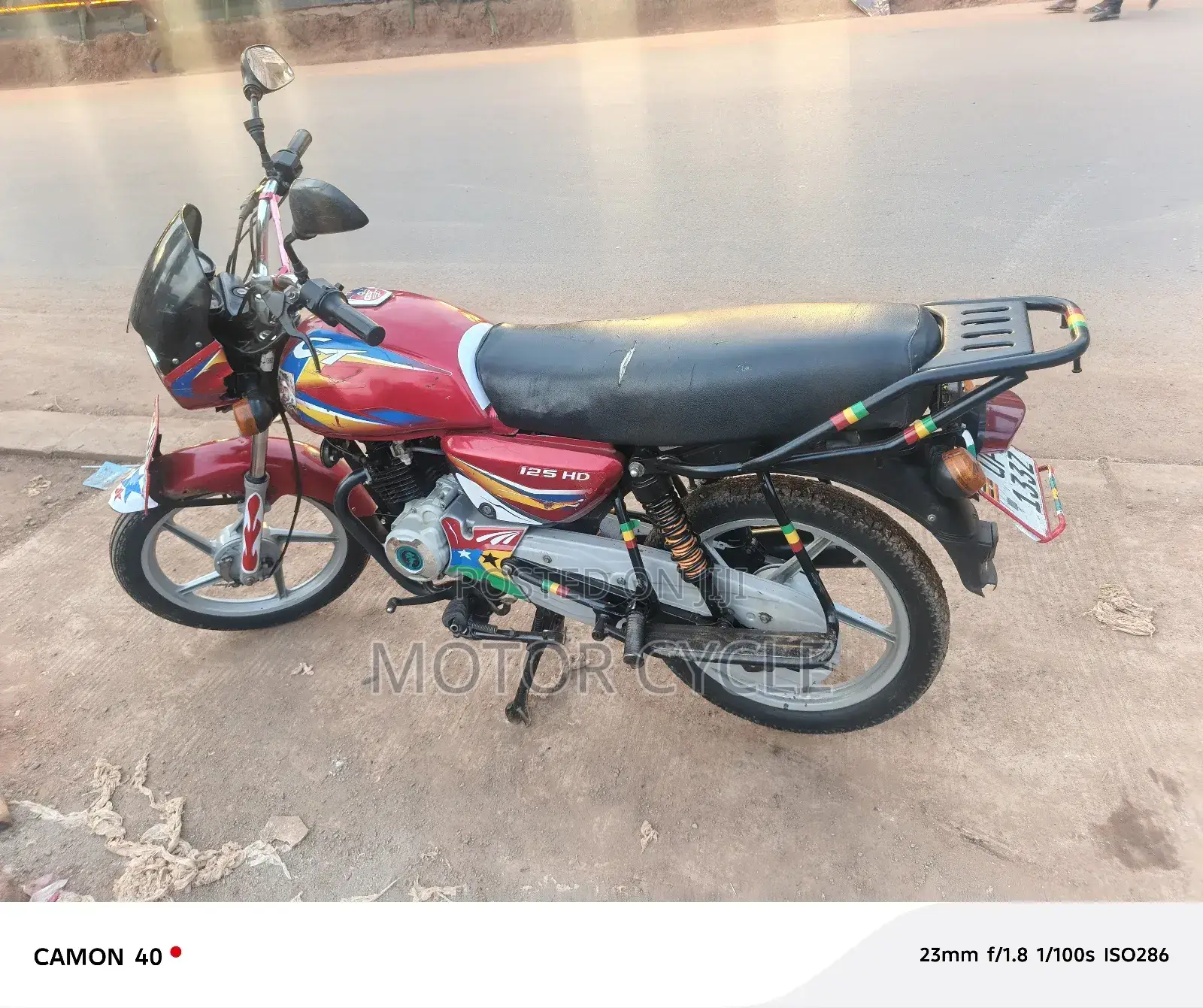 Bajaj Boxer 125 2024 Red