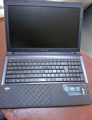 Laptop Asus A42DE 4GB AMD HDD 320GB