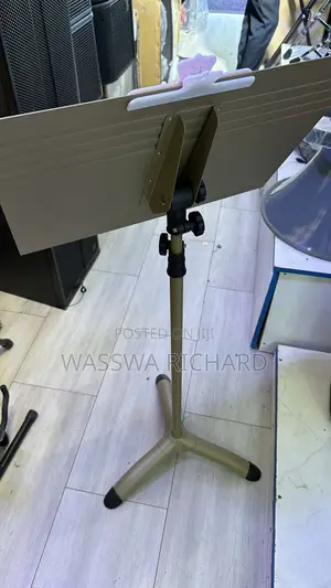Heavy Duty Music Stand