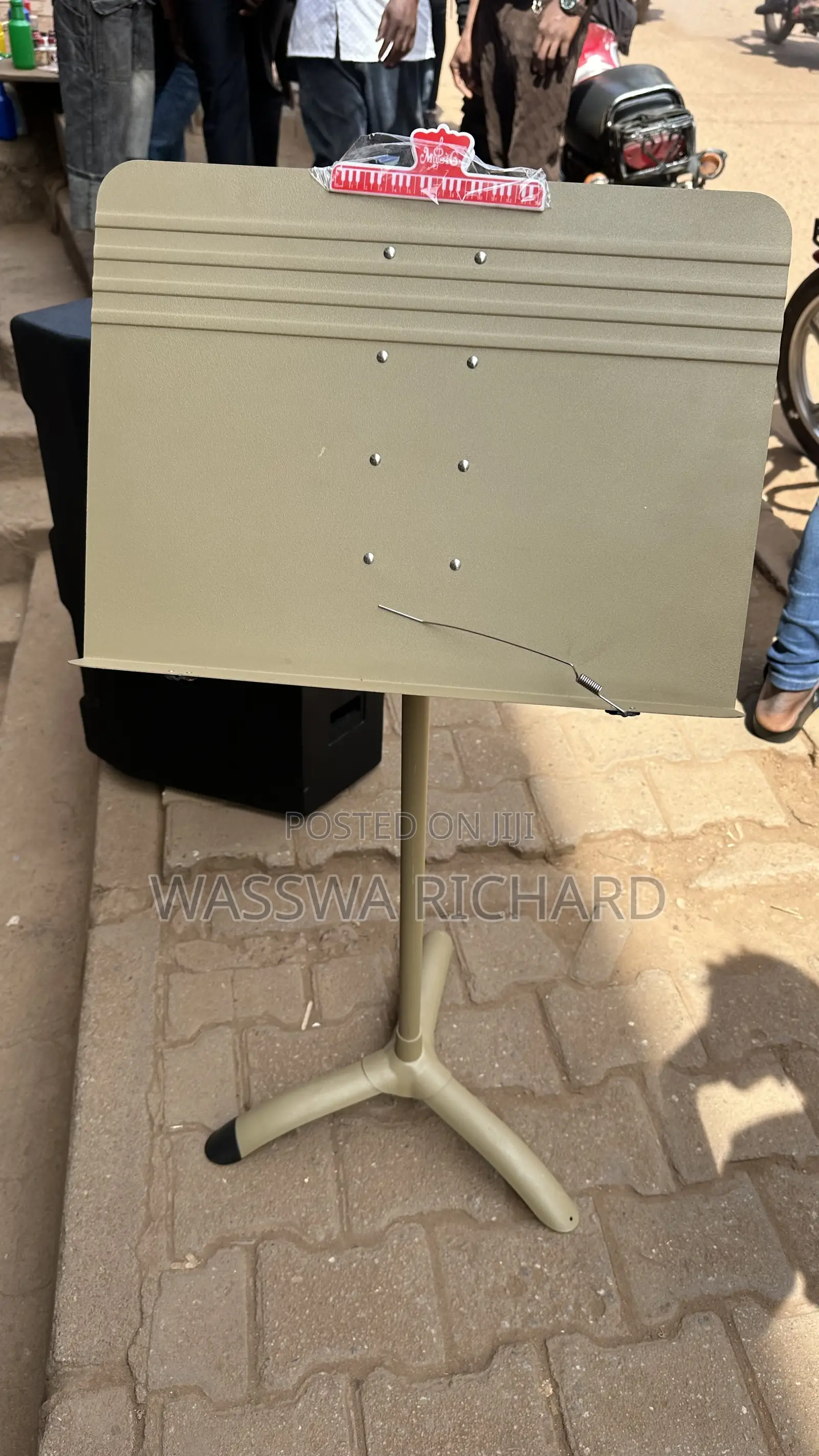 Heavy Duty Music Stand