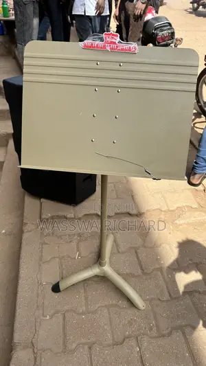 Heavy Duty Music Stand