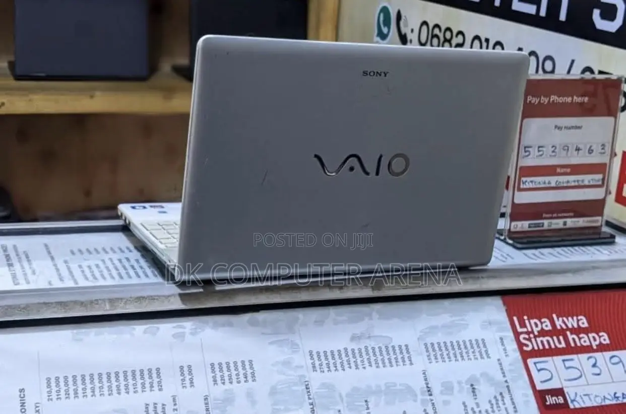 Laptop Sony VAIO E14135 4GB Intel Core I5 HDD 250GB