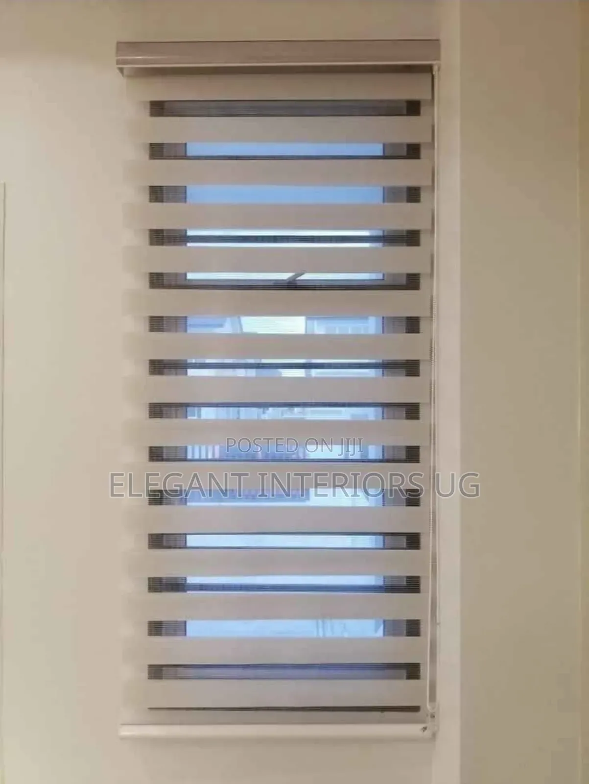 Horizontal Window Blinds at Favorable Price