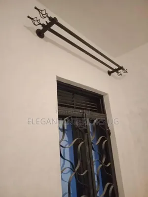 Metallic Curtain Rods at Favorable Price